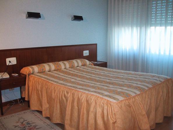 Hotel Acebos Azabache Gijón Rom bilde
