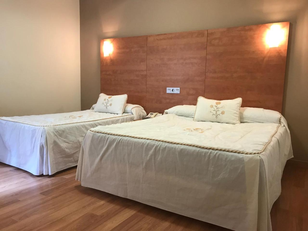 Hotel Acebos Azabache Gijón Eksteriør bilde